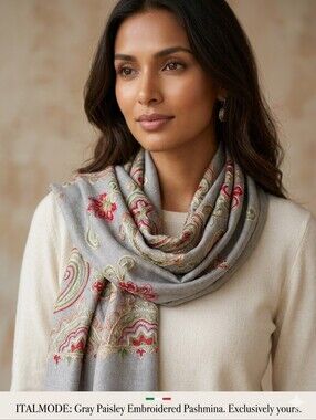 ITALMODE 🐰Gray Paisley Embroidered Scarf